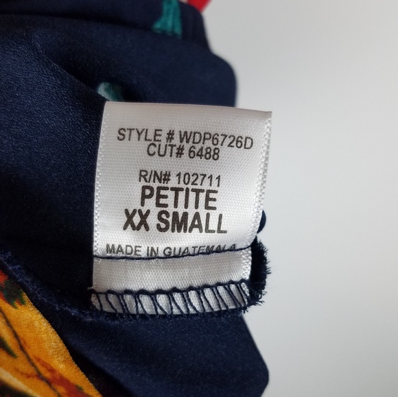 GIBSON | FLORAL WRAP SHIRT - Picture 8 of 8